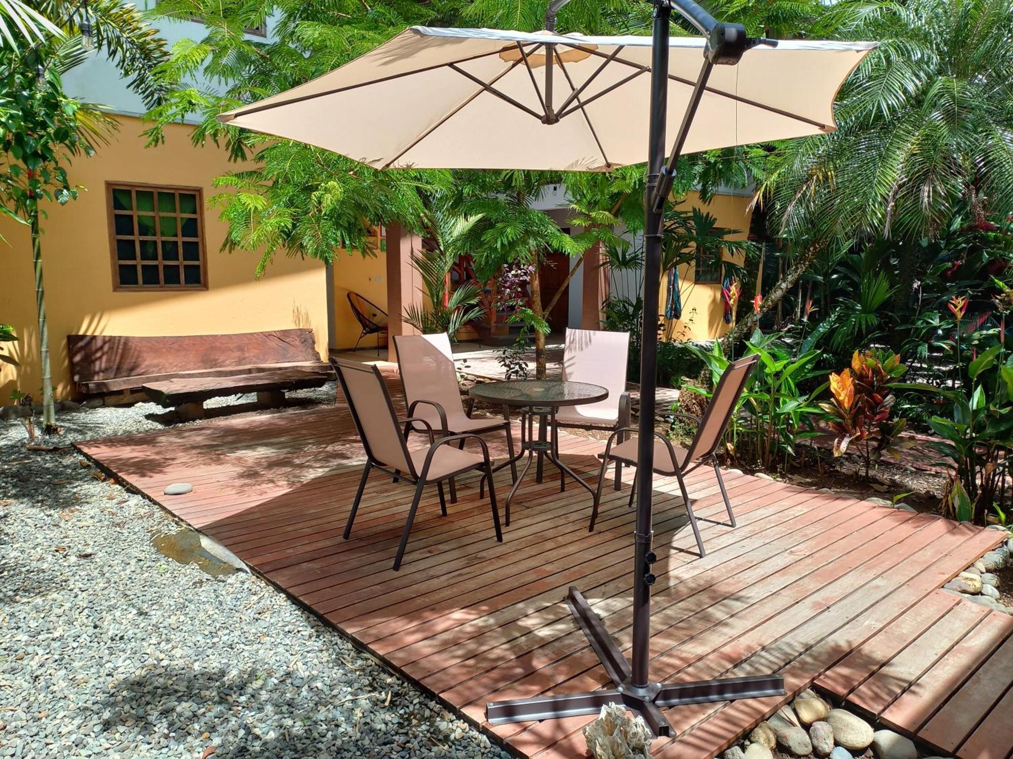 Pagalù Hostel Puerto Viejo de Talamanca Extérieur photo